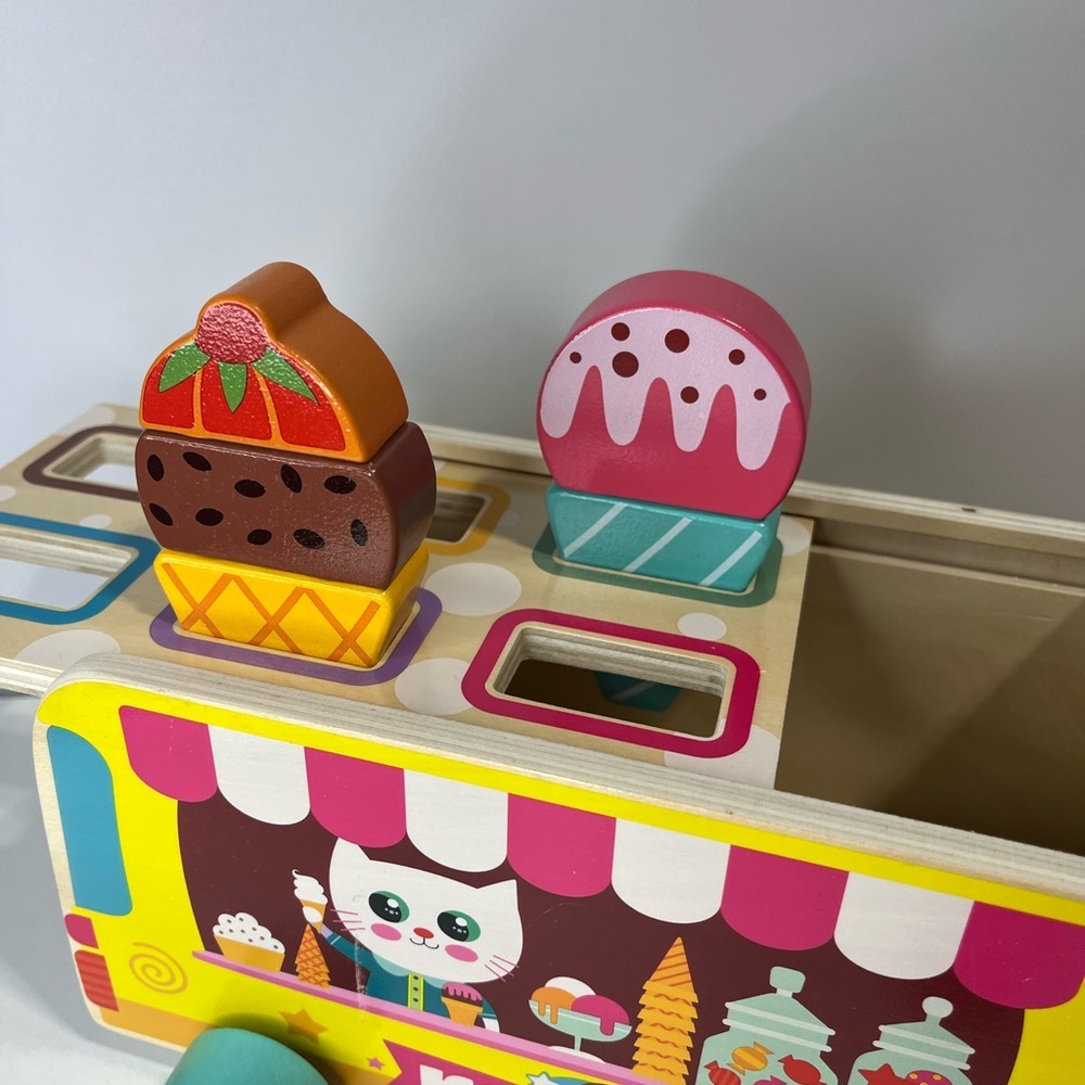 Colorful Wooden Ice Cream Truck Pull Toy with Magnetic Ice Cream blocks - Picture 7 of 12